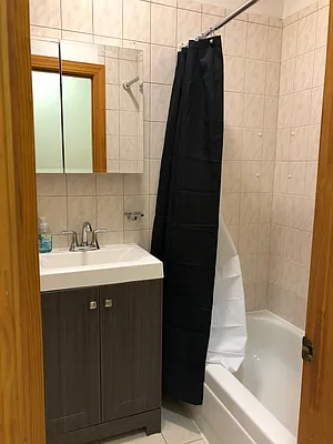 Rented by Capri Jet Realty Corp | media 10