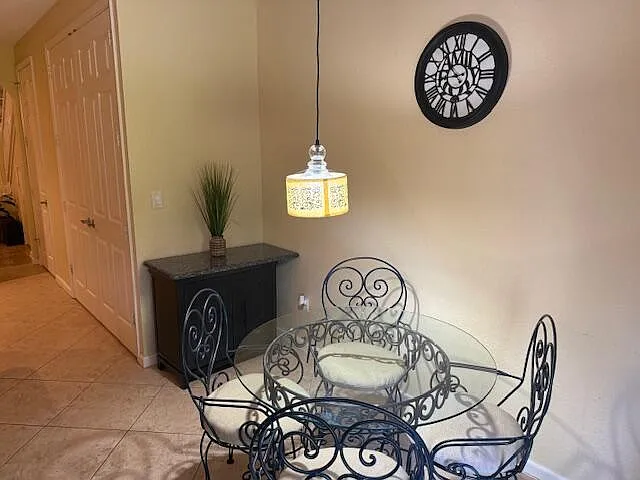 2 bed, 2.5 bath, 1627 sqft, $2,195 — Photo 4