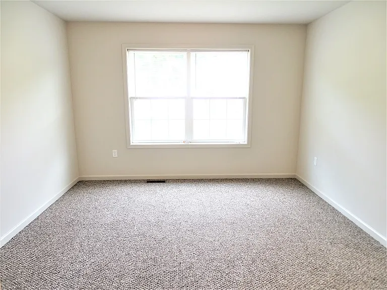 12 Arrowhead Dr — Photo 10