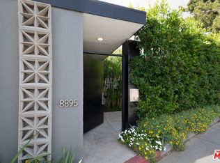 8895 Appian Way, Los Angeles, CA 90046