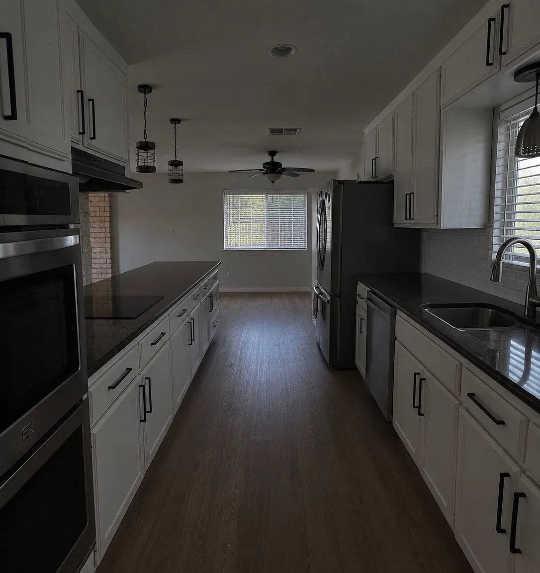 4 bed, 1826 sqft, $2,900 — Photo 3