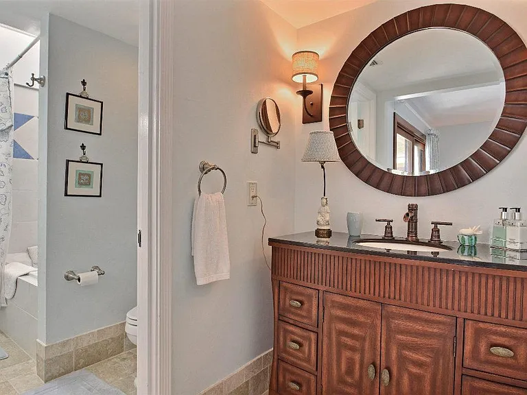 1465 Corona Ln — Photo 15