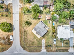 14890 Grant Ln, Homestead, FL 33033