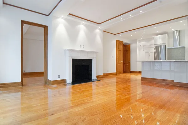 Rented by WAM Partners - William Moses Co. | media 9