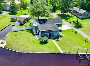 173 Hideaway Rd, Belhaven, NC 27810