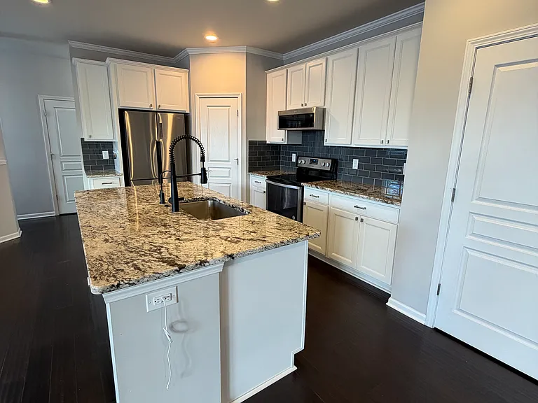31065 Tremont Ln — Photo 22