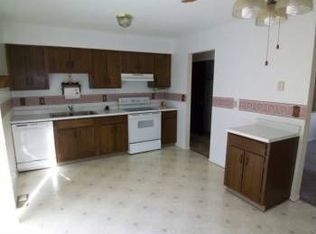 8711 Lawrenceburg Rd, Harrison, OH 45030