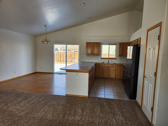 Kitchen, Dining Area