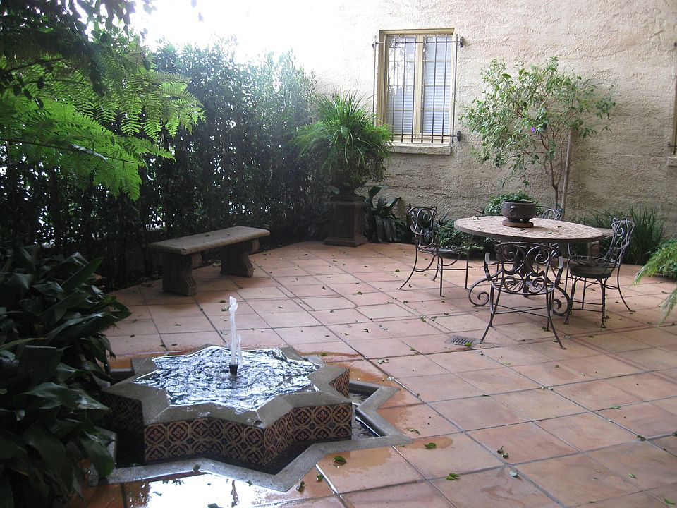 1st image of 109 N Sycamore Ave APT 402