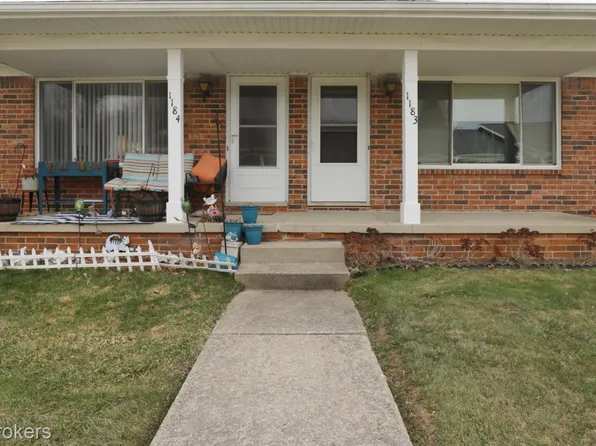 1184 Normandy Terrace Dr, Flint, MI 48532