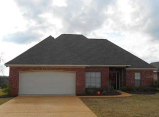 180 Copper Ridge Ln, Florence, MS 39073