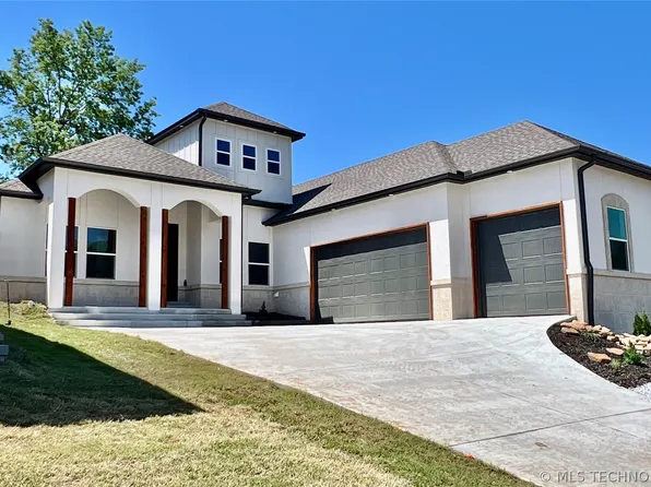 3309 Harbour Town Pl, Claremore, OK 74019