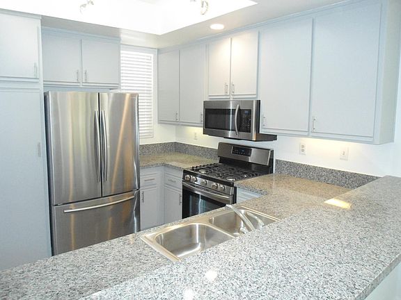 2nd image of 3160 Puesta Del Sol Ct Unit 202