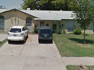 1007 Plover Ln, Arlington, TX 76015