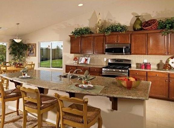 Yale Kitchen