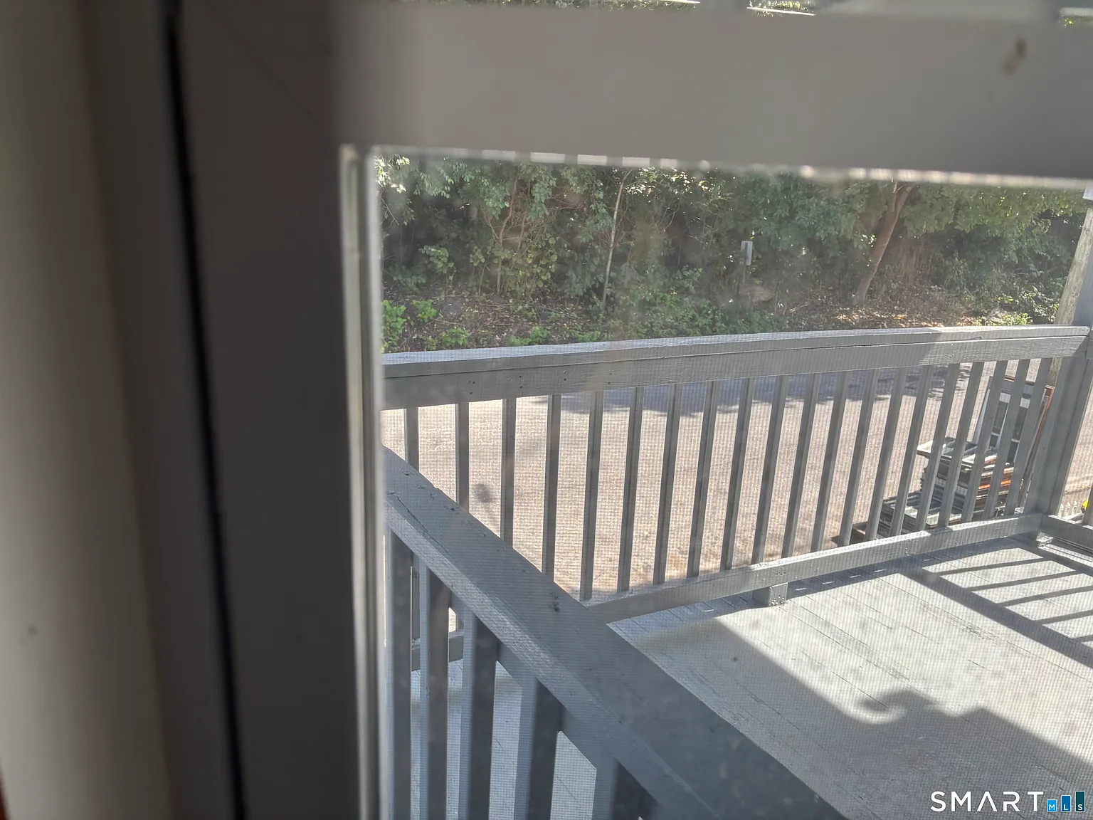 4 bed, 1.0 bath, 4282 sqft, $2,200 — Photo 3