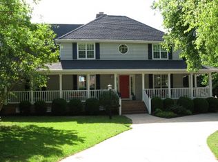 216 Wycliffe Dr, Greer, SC 29650