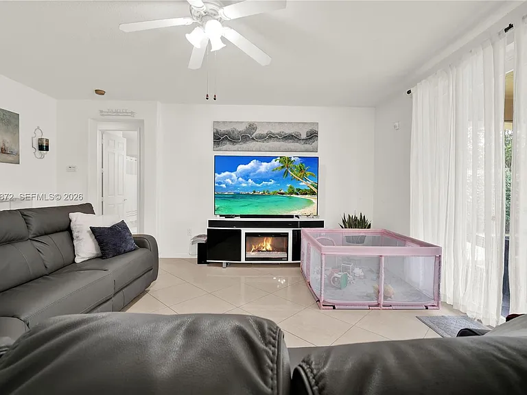 20765 SW 89th Ave — Photo 12