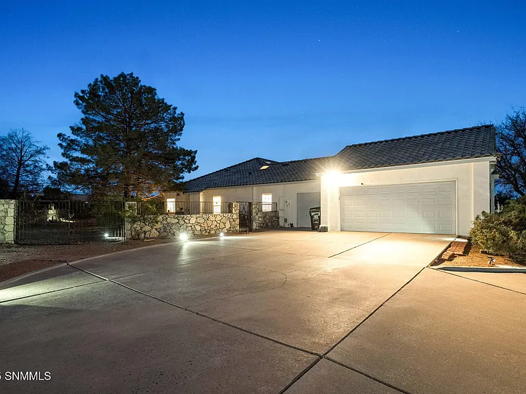 4406 Echo Canyon Rd — Photo 24