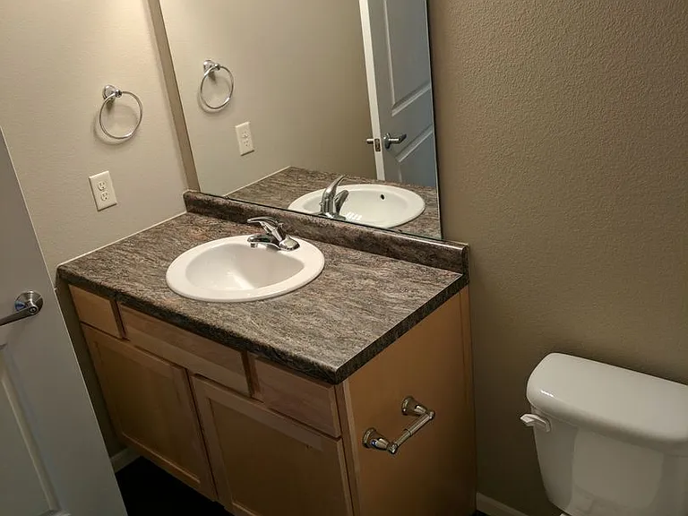 Aspen Trail Apartments — Photo 173
