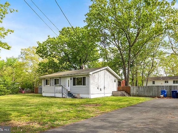 2nd image of 249 Curtain Ave