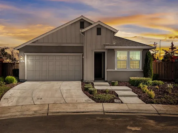 1106 Crescent Ave, Manteca, CA 95336