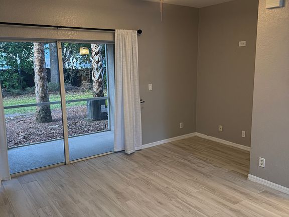 4th image of 8089 Pacific Beach Dr