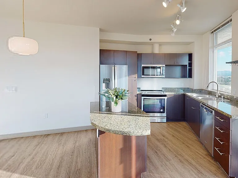Elements Apartments — Photo 16