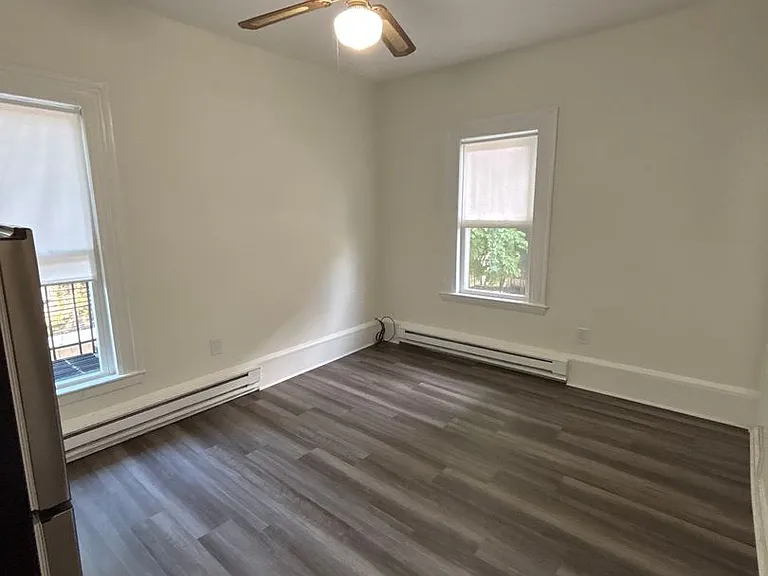 592 Cambridge St #22 — Photo 4