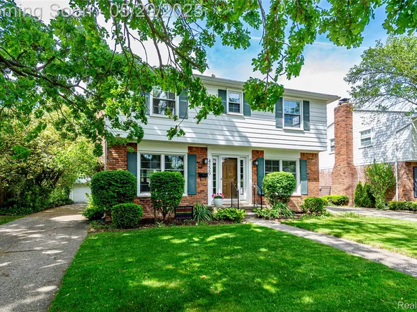 4220 Arlington Dr, Royal Oak, MI 48073