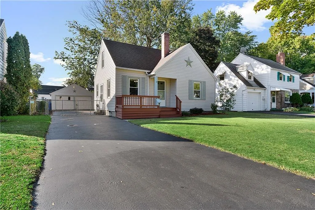 Property photo 3