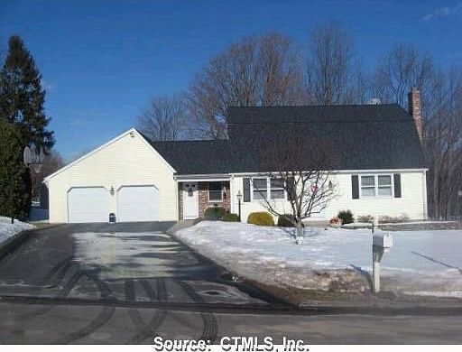 Front view of house.