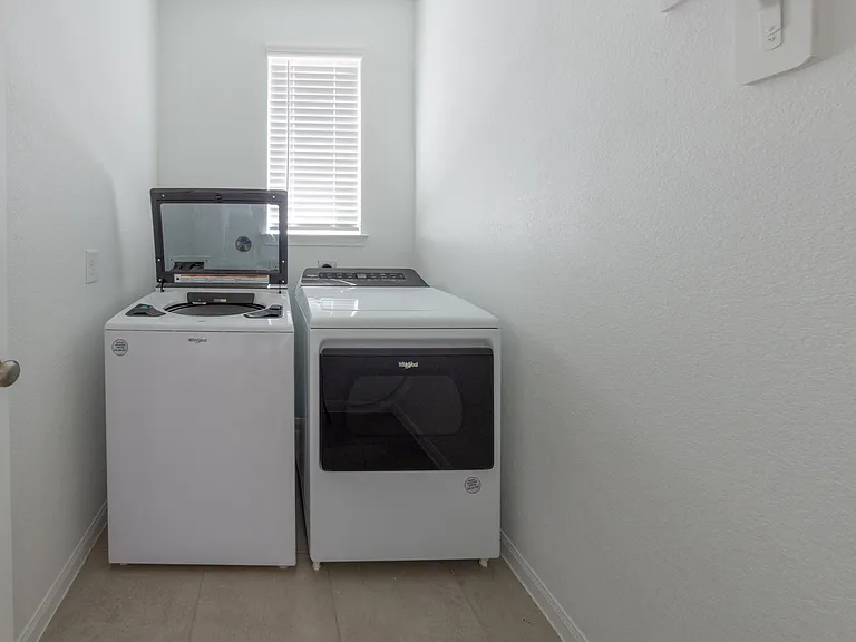 7034 Silverleaf Oak St — Photo 17