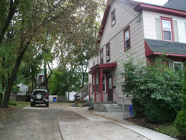 47 W Barber Ave #B — Photo 17