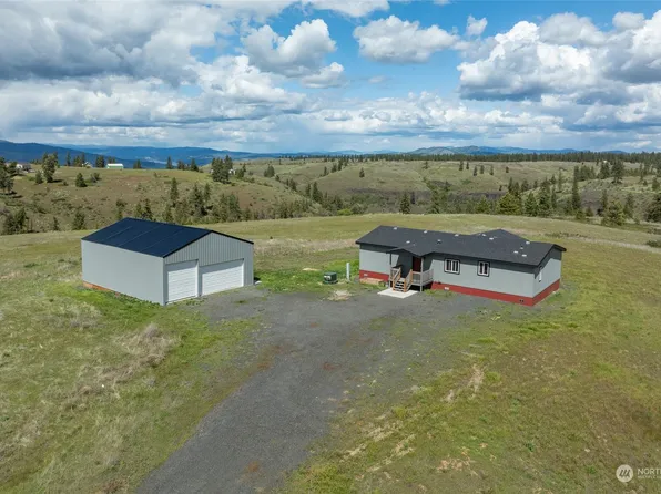 28449 E Bachelor Prairie Rd, Creston, WA 99117