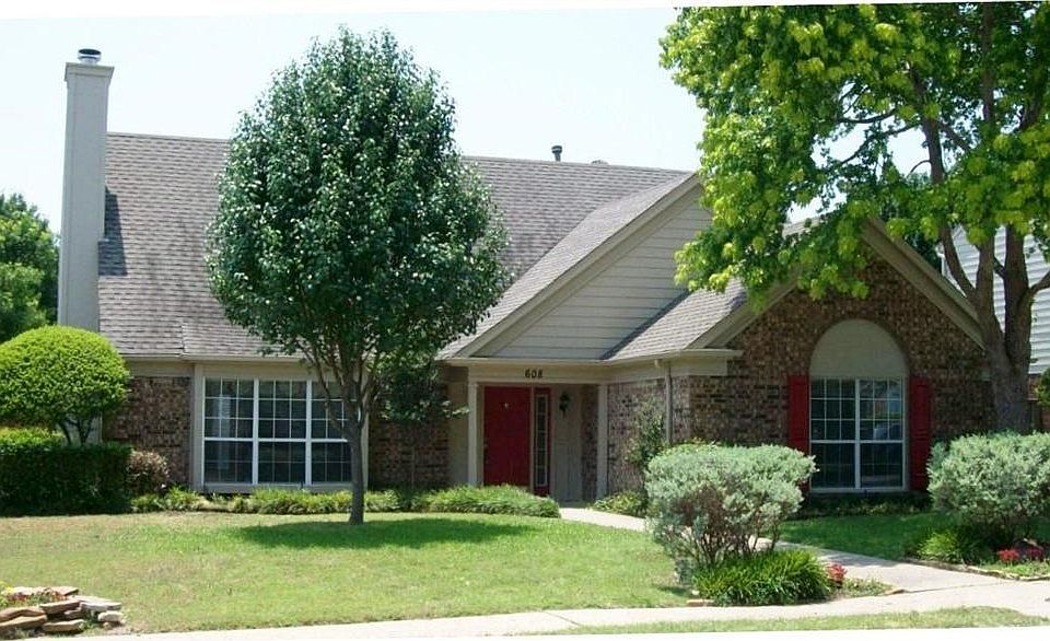 1st image of 608 Ashby Ct