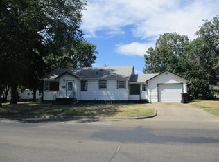 1000 N 16th St, Bismarck, ND 58501