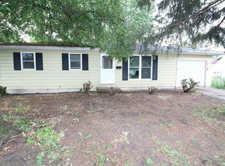 727 E 8th St, Mishawaka, IN 46544