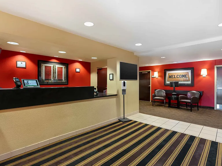 Lobby and Guest Check-in