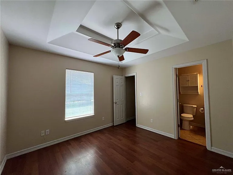 313 S 49th St #4 — Photo 11