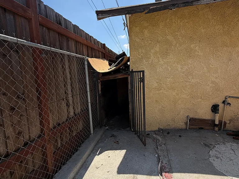 114 S Fresno St — Photo 30