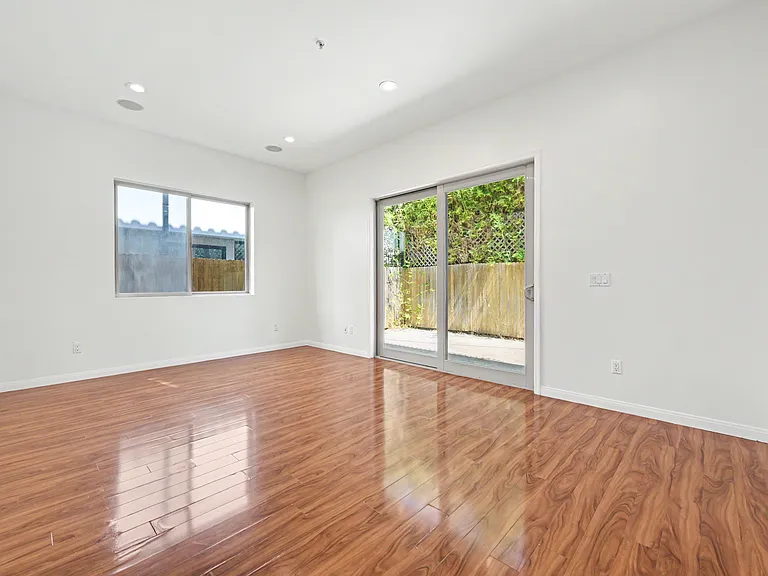 6069 Horner St #3 — Photo 10