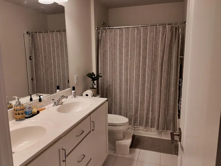 148 Kennedy Dr — Photo 26