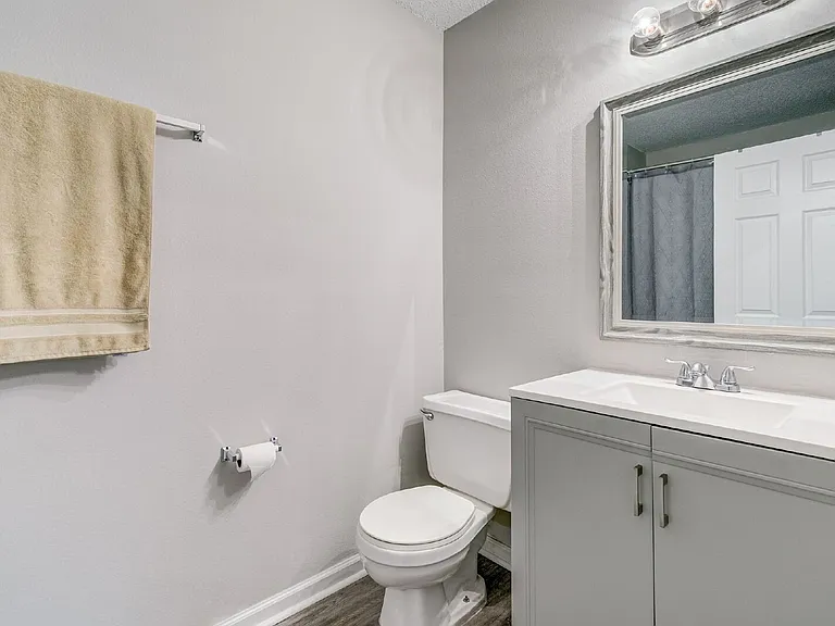 2393 Continental Ave #B13 — Photo 25