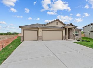 8118 Champion Crk, San Antonio, TX 78252