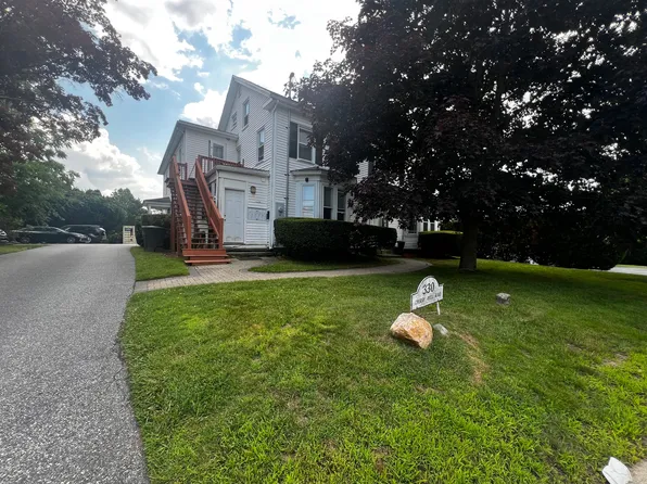 330 Cherry Hill Rd APT 1R, Johnston, RI 02919