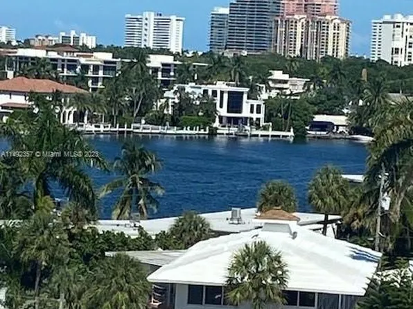 2555 NE 11th St APT 808, Fort Lauderdale, FL 33304