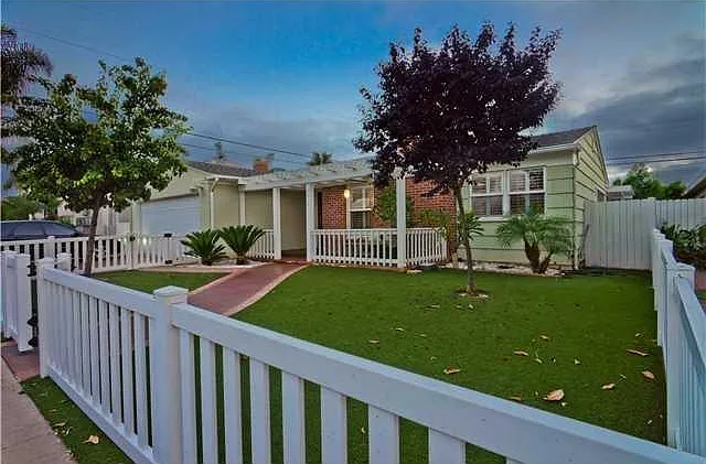 5012 Rockford Dr — Photo 1