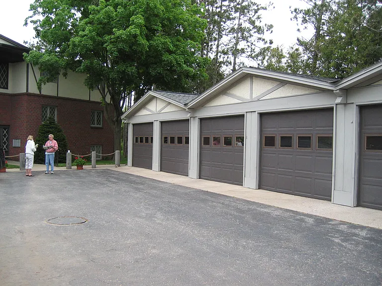 garages