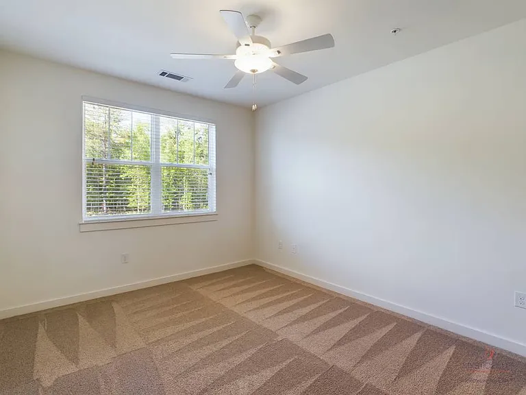 308 Mohegan Ave #7202 — Photo 8